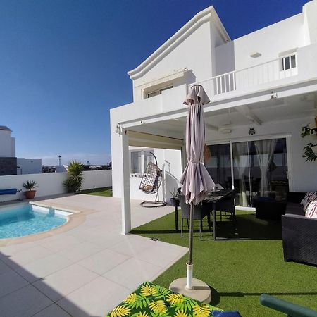 Lovely Villa Agua & Fuego,Heated Pool Плая Бланка Екстериор снимка