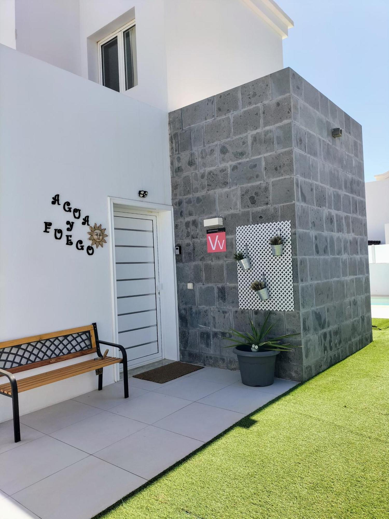 Lovely Villa Agua & Fuego,Heated Pool Плая Бланка Екстериор снимка